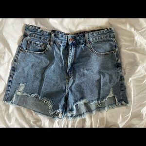 NWT Cotton On Jean shorts